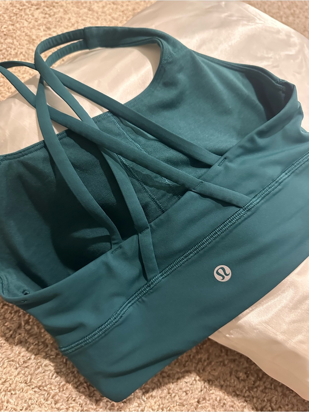 Lululemon Energy Longline Bra size 8 in color Storm Teal - Picture 7 of 9